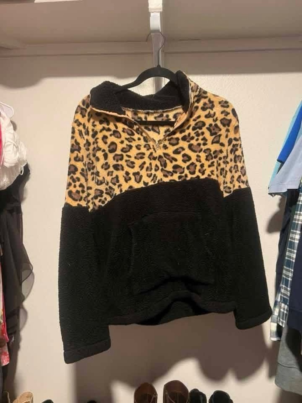 wild fable Leopard Yoke Sherpa Pullover - Black & Tan